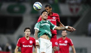 Derrota honrosa e mania de perseguição